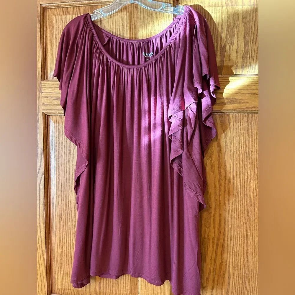 NWT 14/16 maroon purple ruffled short sleeves rounded collar